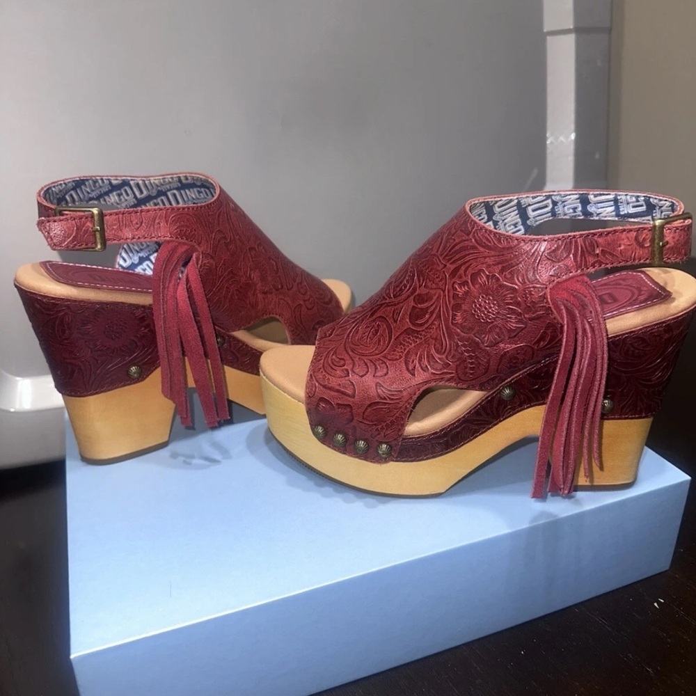 Dingo Women’s Morocco Red Leather Platform Sandals | Size 6| Boho Western Style